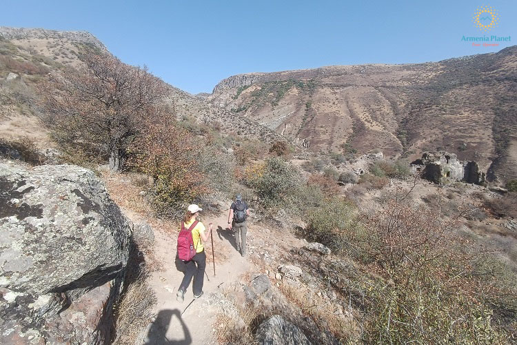 Hiking Aghjots and Havuts Tar monasteries