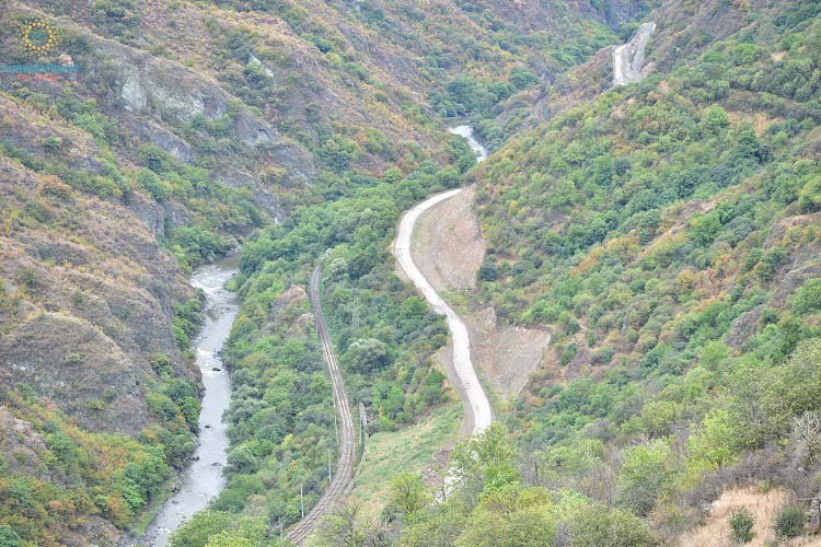 Hiking Odzun - Kobayr Monastery